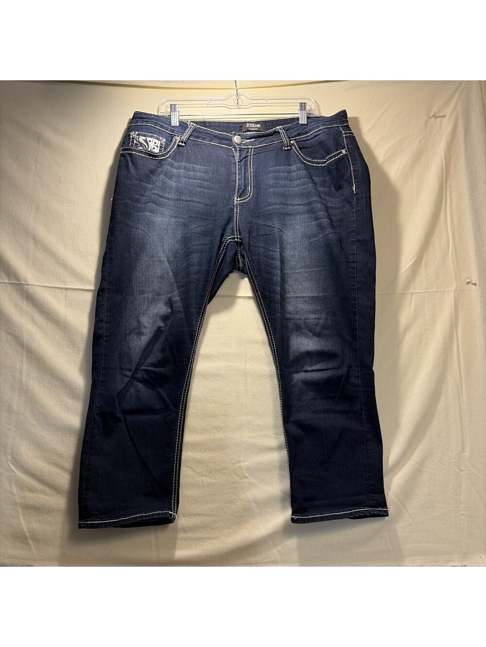 ZCO Premium Capri Jeans Size 16W Denim Rhinestones Bling Thick Stitch Mid-Rise